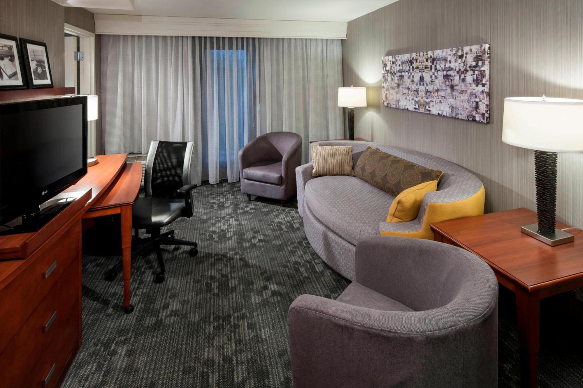 Готель Courtyard By Marriott Seattle Кіркленд Екстер'єр фото