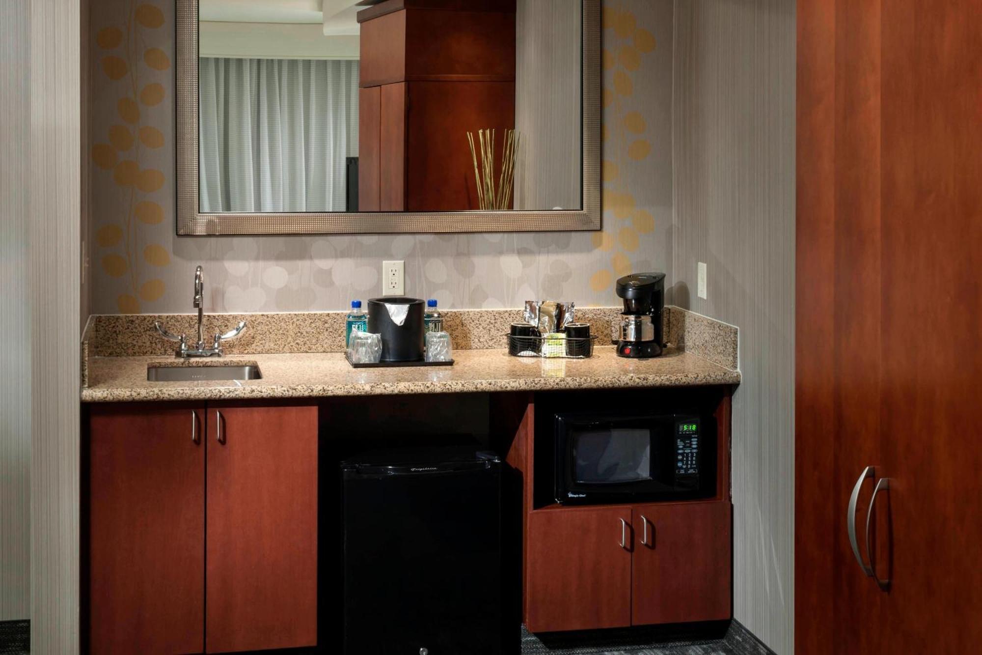 Готель Courtyard By Marriott Seattle Кіркленд Екстер'єр фото